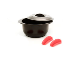 5.5 Quart Covered Saucepan
