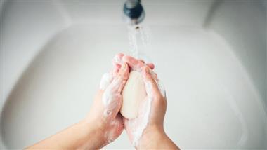 proper hand washing technique