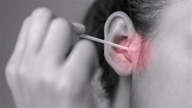 how to clean ears without cotton swab