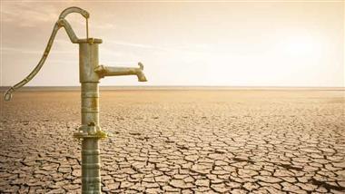 water scarcity and water pollution