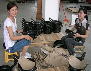 Packing finished cookware