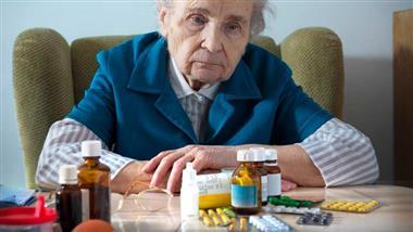 adultos mayores toman muchos medicamentos