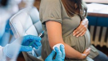 covid vaccines cause miscarriage