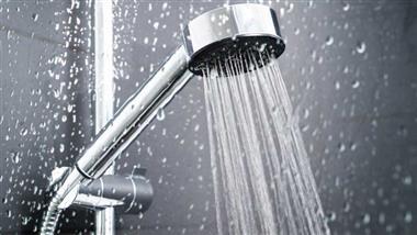 The Right Way to Shower According to Experts