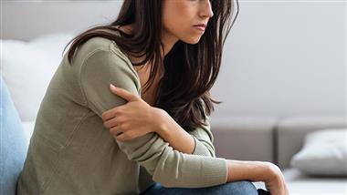 stress hormones mitochondria health