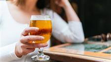 drinking alcohol dementia risk brain lesions