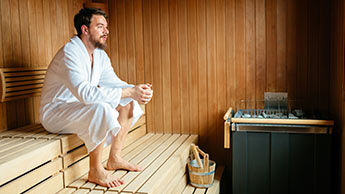 Homem na sauna