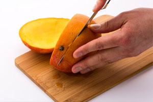 Cómo Cortar un Mango